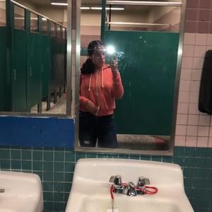 Meet your Posher, Maria